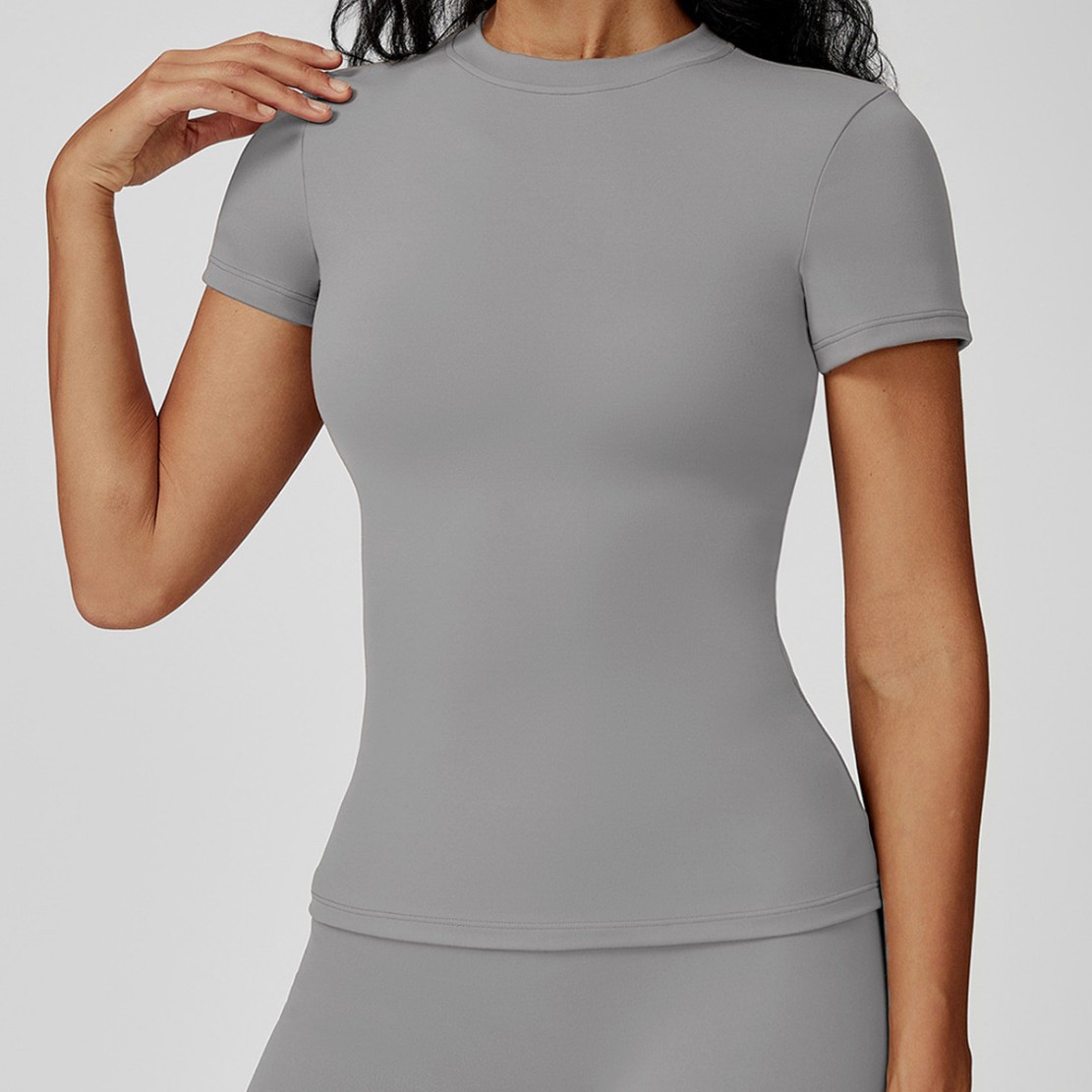 Sports suit for women 2025 new - مراجعة Fitness & Nutrition Lab وسعره