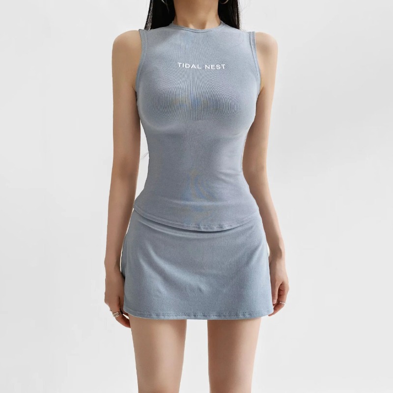 New Letter Printed Round Neck  - مراجعة Fitness & Nutrition Lab وسعره